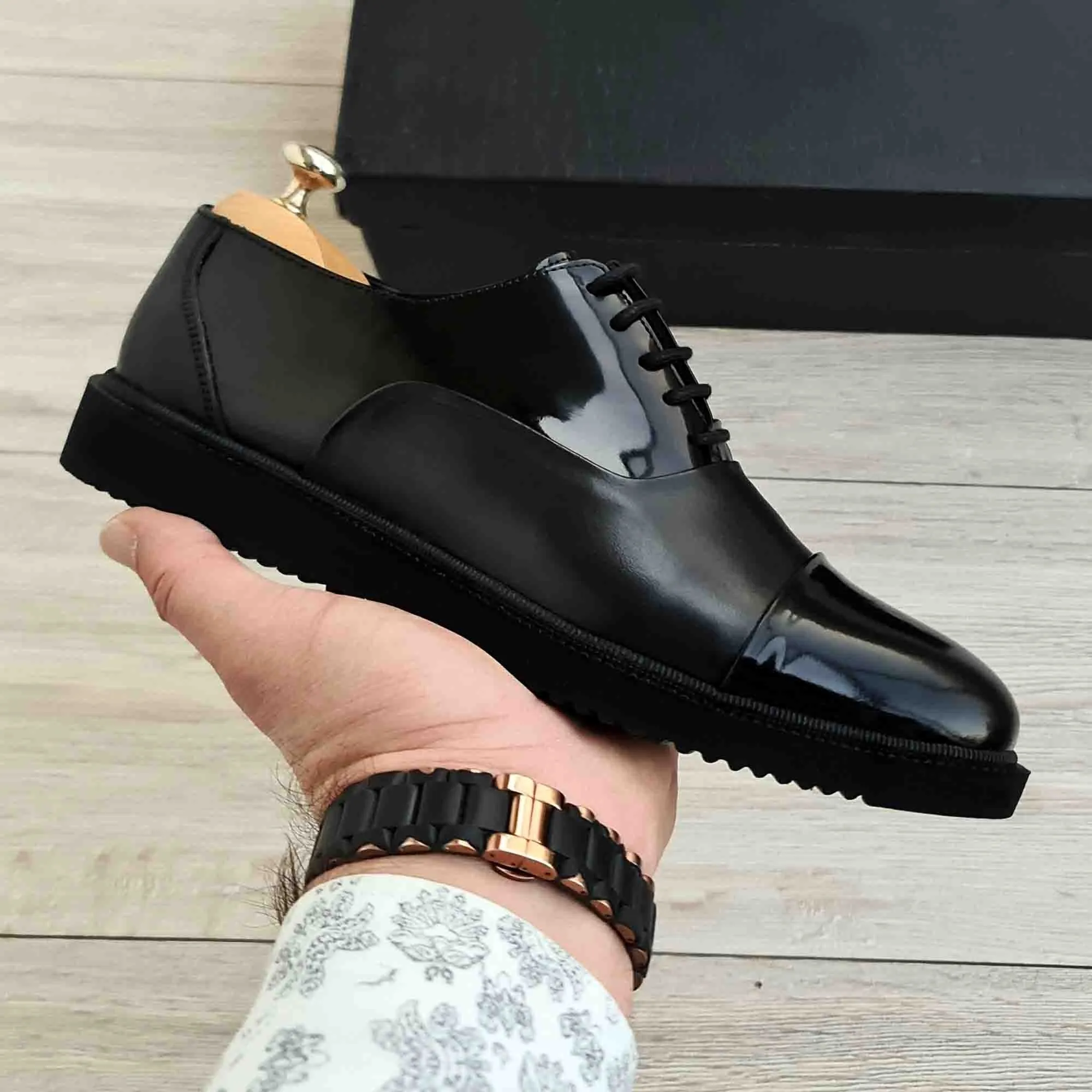 Black Men's Leather Cap Toe Derby Dress Shoes