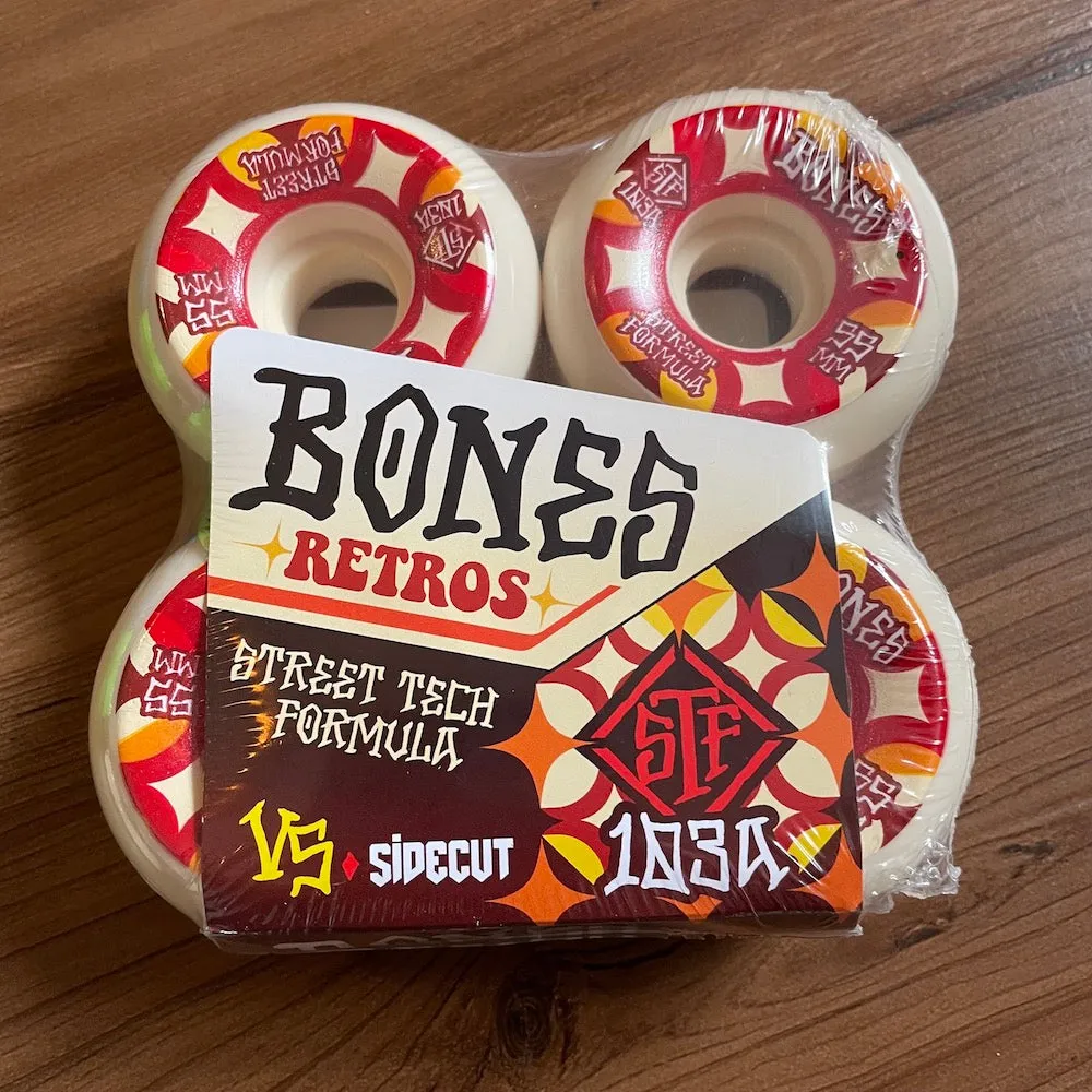 BONES - Retros Street Tech Formula 55mm / 103a V5 Sidecut Skateboard Wheels