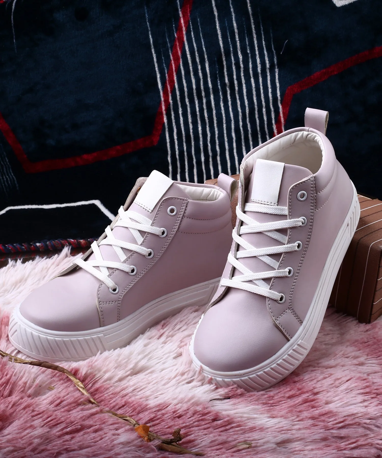 Bxxy Latest Daily Wear Casual Lace-up Sneakers For Women