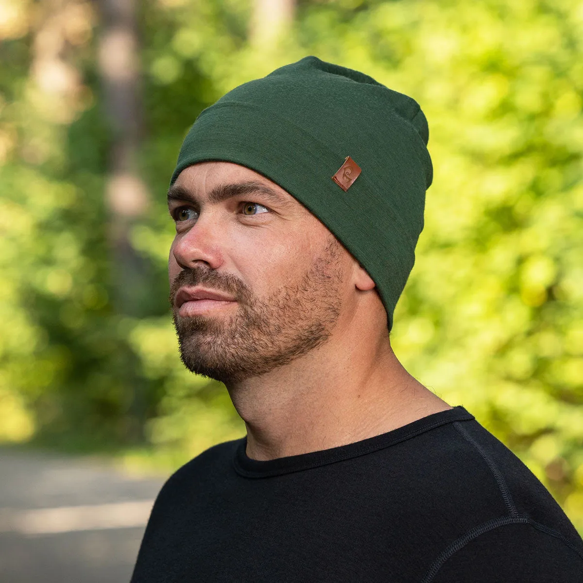 MENIQUE 100% Merino Wool Mens Beanie Dark Green