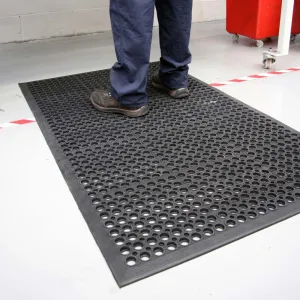 Outdoor Ramp Mat 800mx1.2m Black