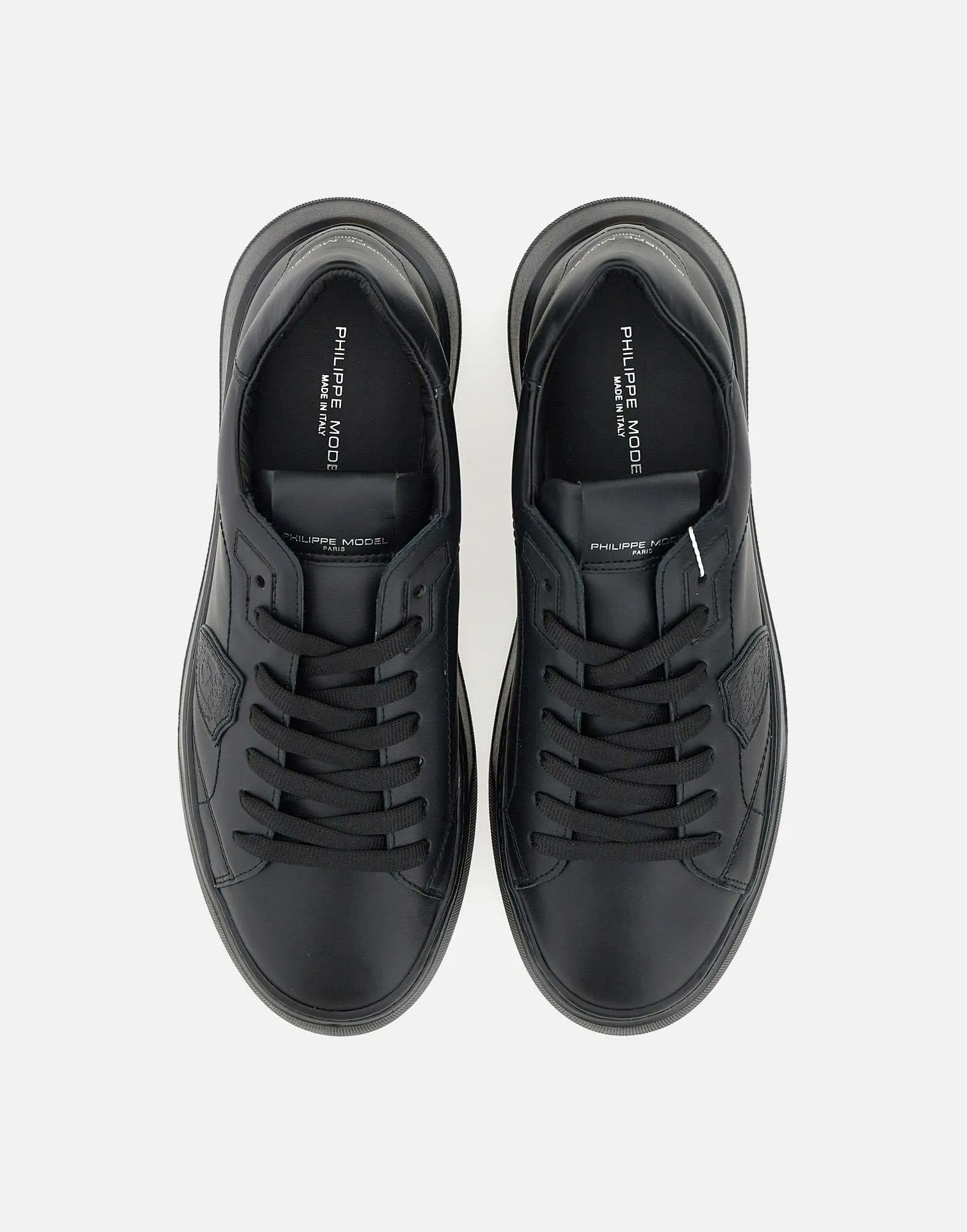 Temple Low Black Leather Sneakers