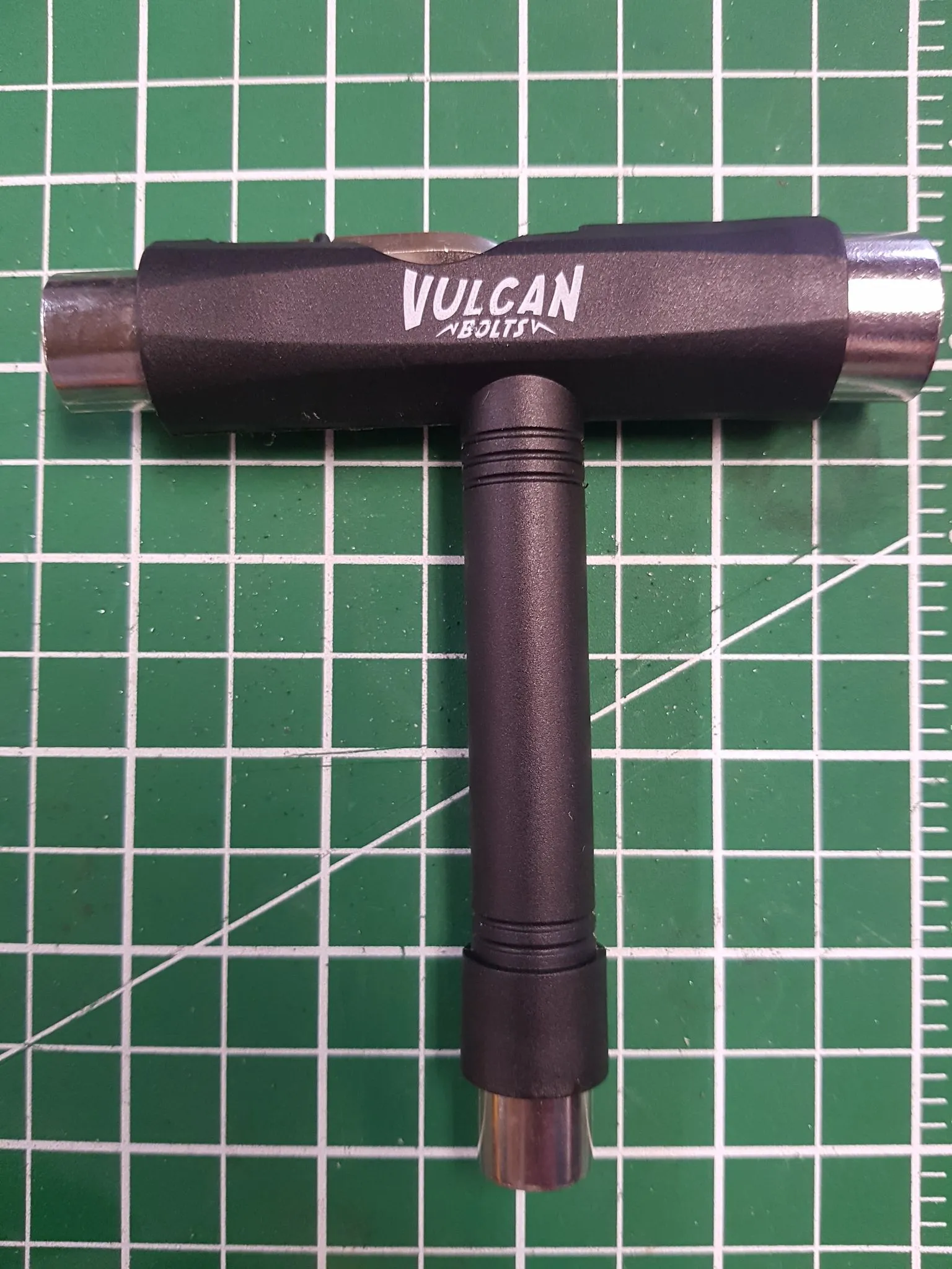 Vulcan Skate Tool