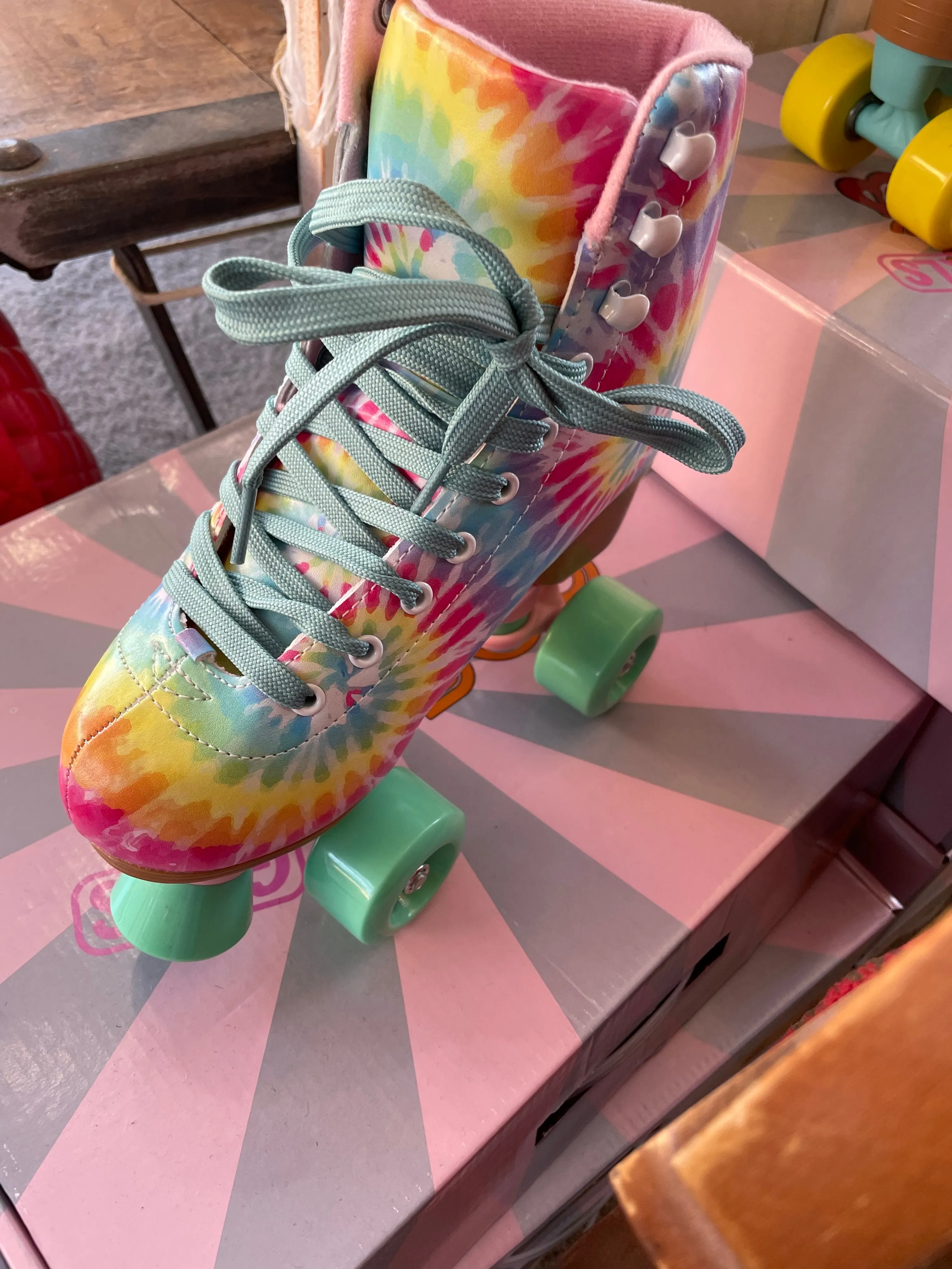 Youth Tie Dye Roller Skates